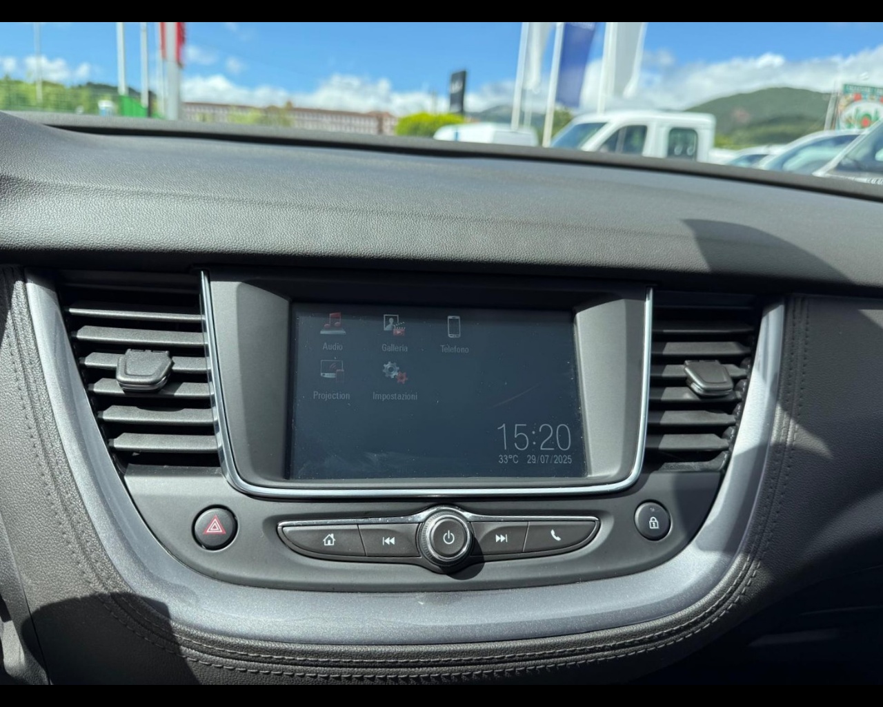 Foto OPEL Grandland X 1.2 Design Line s&s 130cv
