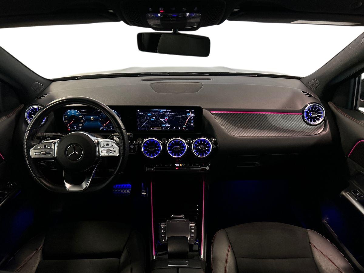 Mercedes GLA GLA 180 D Premium 8G-DCT - 9
