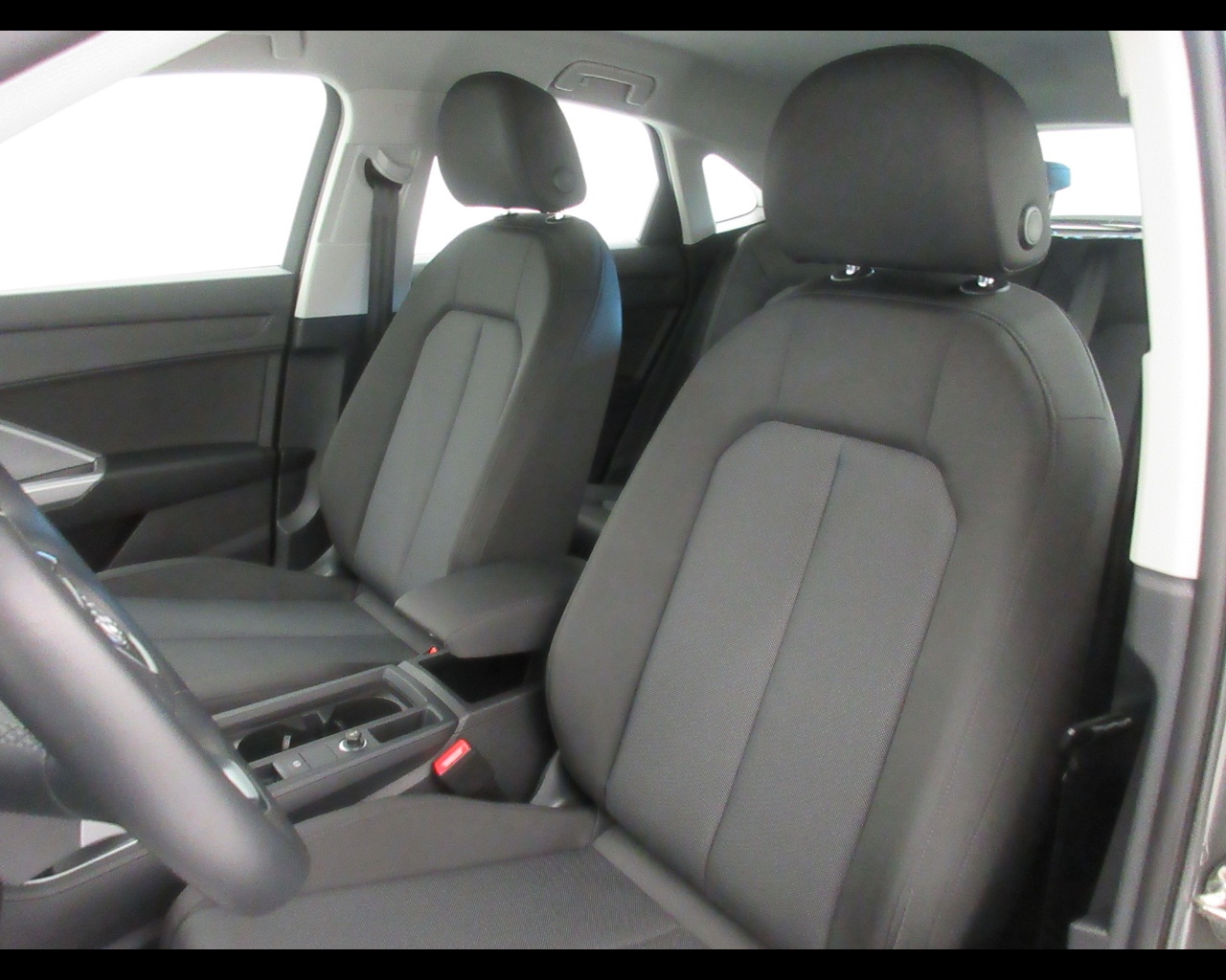 Audi Q3 Q3 Sportback 35 2.0 TDI S tronic - 12