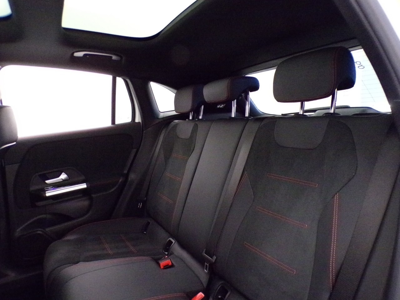 Mercedes GLA GLA 200 d Automatic AMG Line ADVANCED PLUS - 15