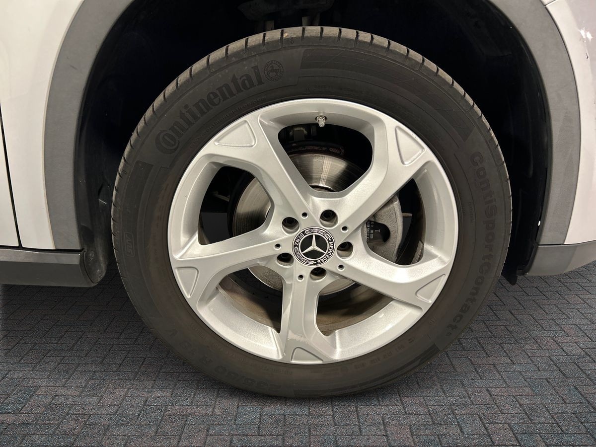 Mercedes GLA GLA 200 D Sport 7G-DCT - 17