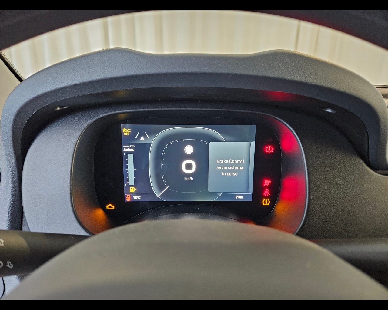 FIAT Panda Van Series 9 Panda 1.0 Hybrid S&S 70cv E6.4 – 2 Posti Ibrido benzina Aziendale - 6