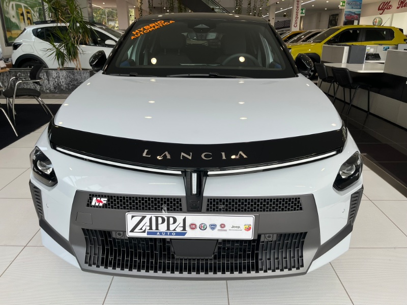 LANCIA – Ypsilon Hybrid e-DCT HF Line