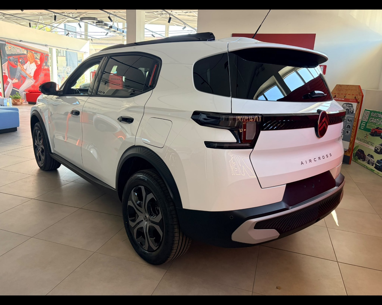 Foto CITROEN Nuova C3 Aircross HYBRID 145 Ã«DCS6  - PLUS