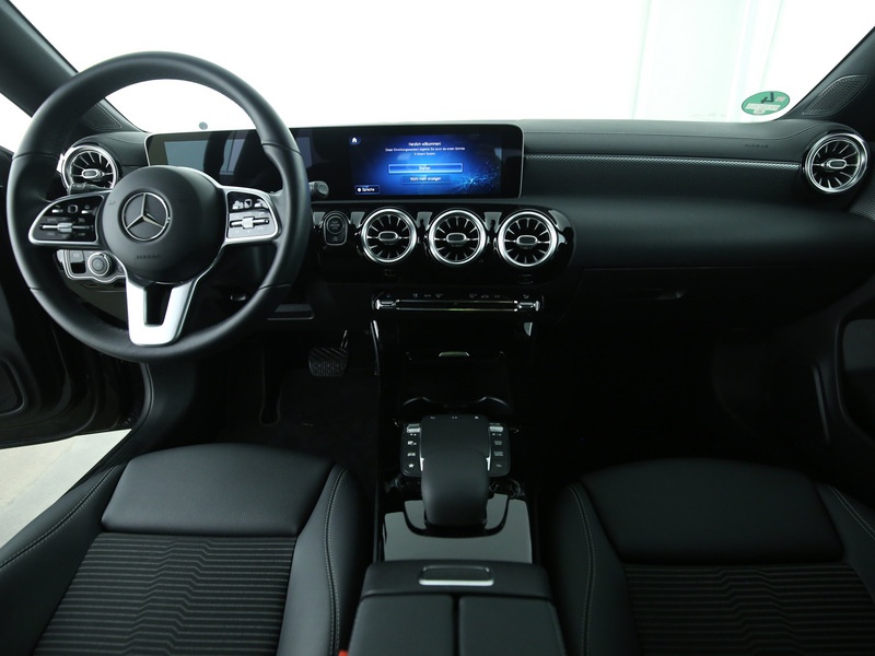 Mercedes CLA Shooting Brake CLA Shooting Brake 180 d Automatic Sport - 5