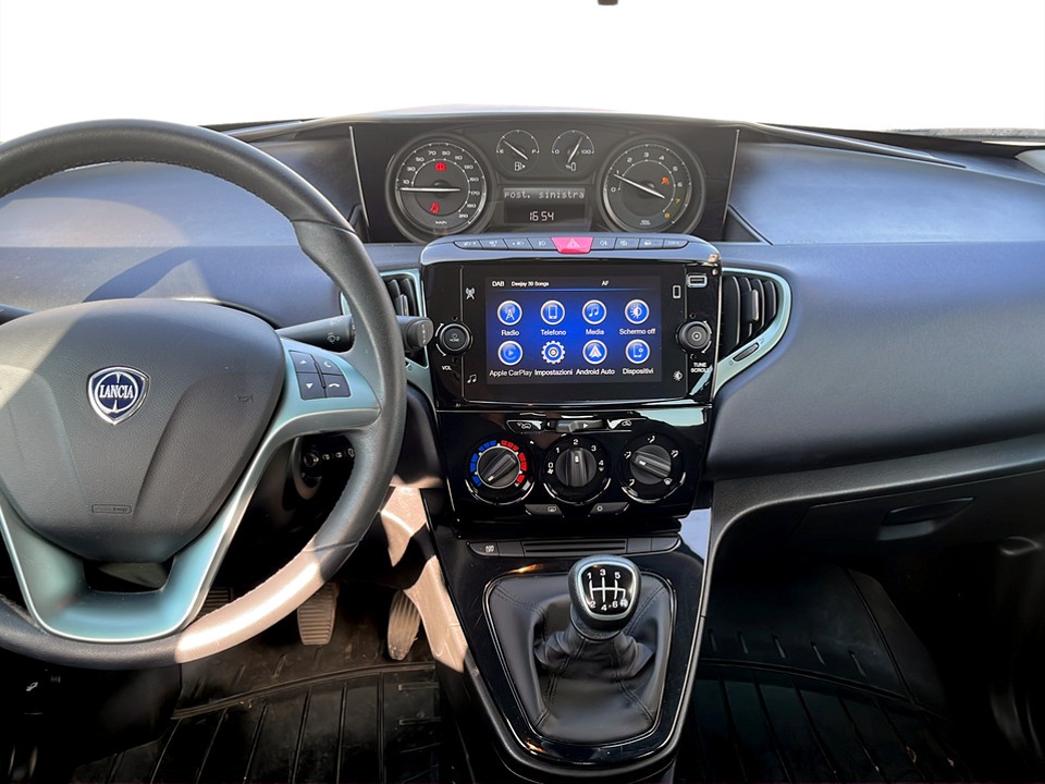 LANCIA Ypsilon 1.0 firefly hybrid Gold s&s 70cv 5p.ti Ibrida usato - 10