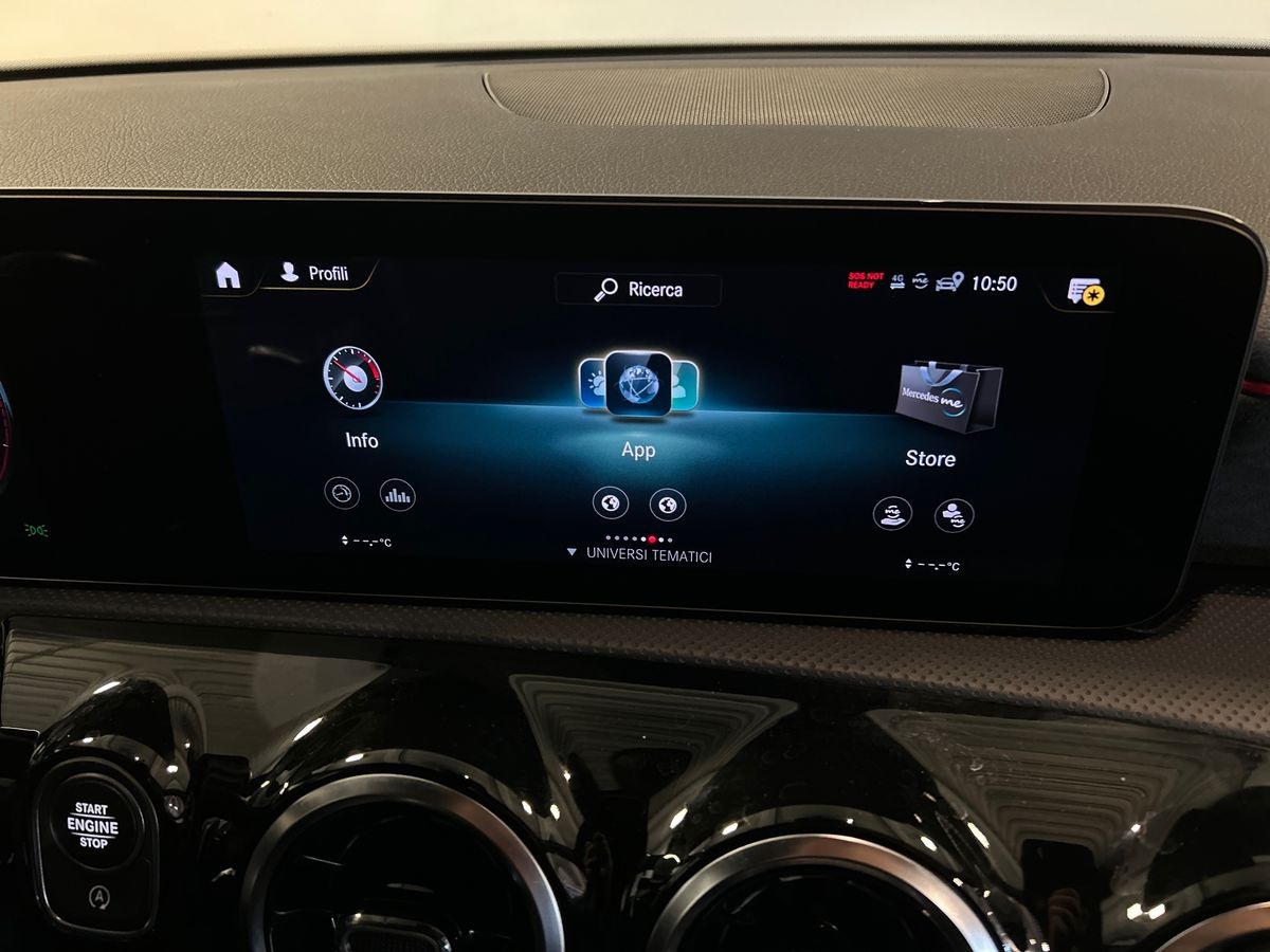Mercedes Classe A Classe A 200 D Premium Night edition 8G-DCT - 12
