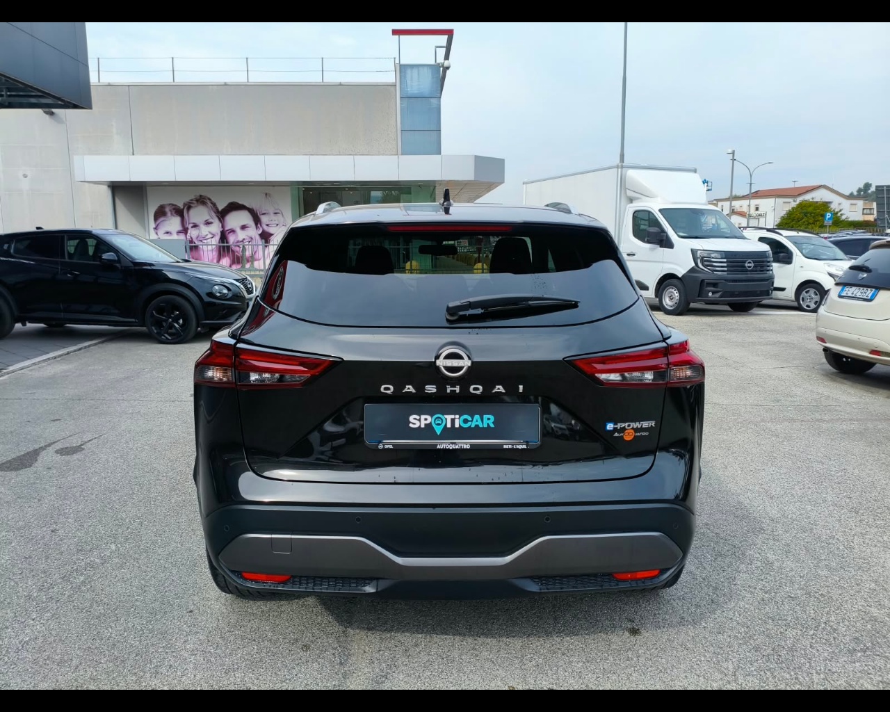 Foto NISSAN Qashqai 1.5 e-power N-Connecta 2wd