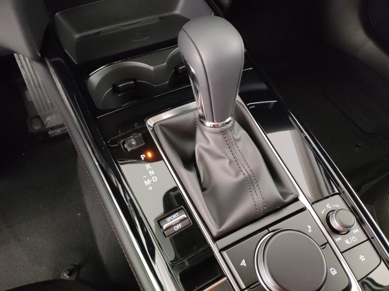 Mazda CX-30 Nuovo Ibrido benzina CX-30 Porto Mantovano