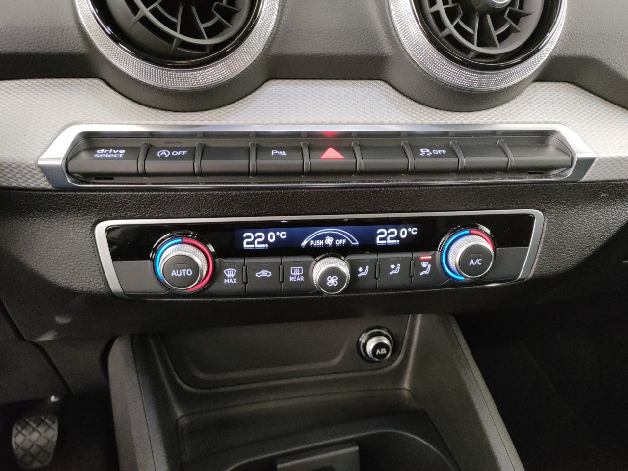 Audi Q2 Usato 2025 Q2 San Zeno Naviglio