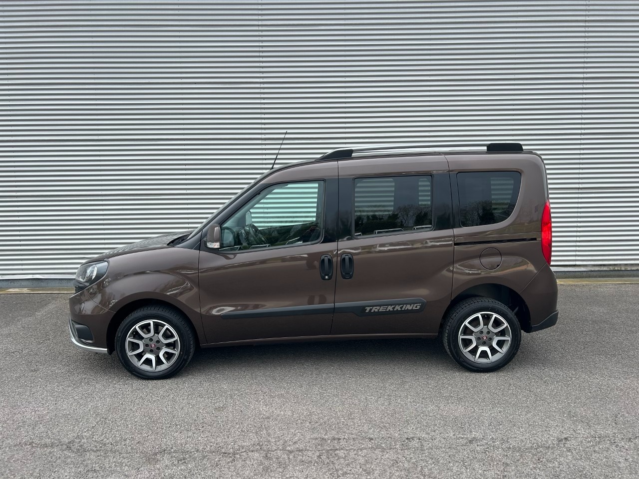 Fiat Doblo II Doblo 1.6 mjt 16v Trekking 120cv my19 - 6