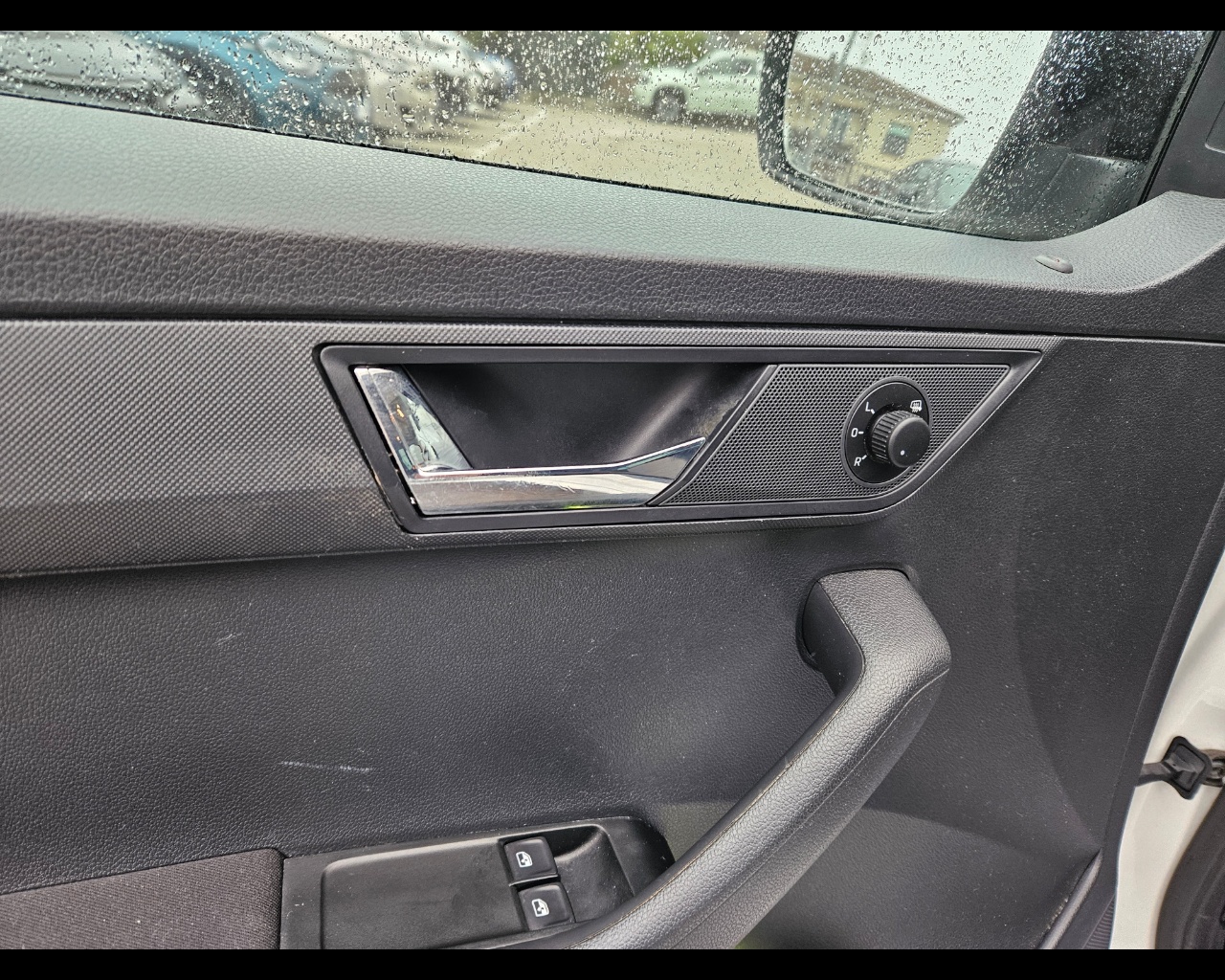 SKODA Fabia Fabia 1.0 mpi Twin Color Design Edition Nero 60cv Benzina Usato - 12