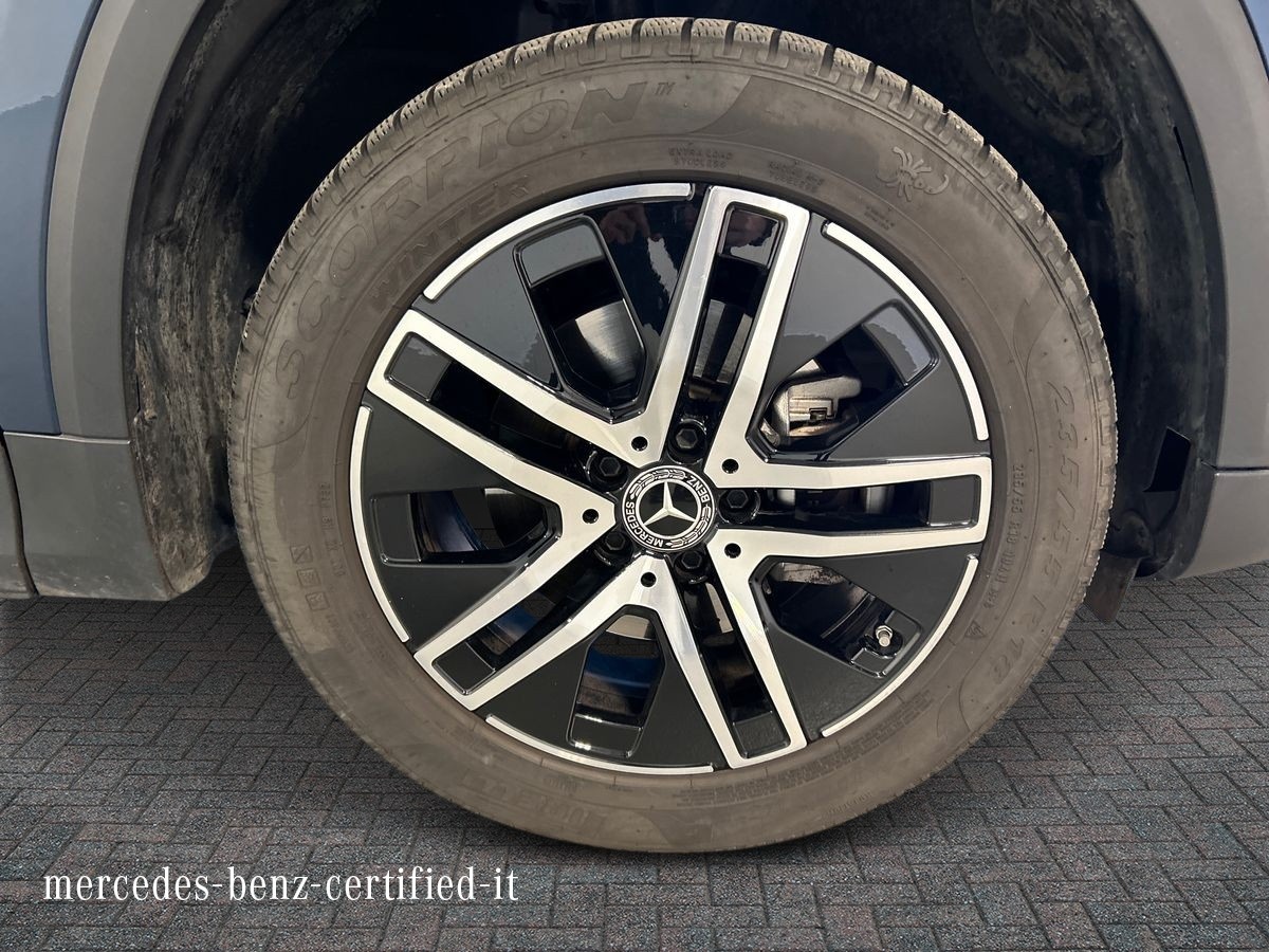 Mercedes GLA GLA 180 D Executive 8G-DCT - 17