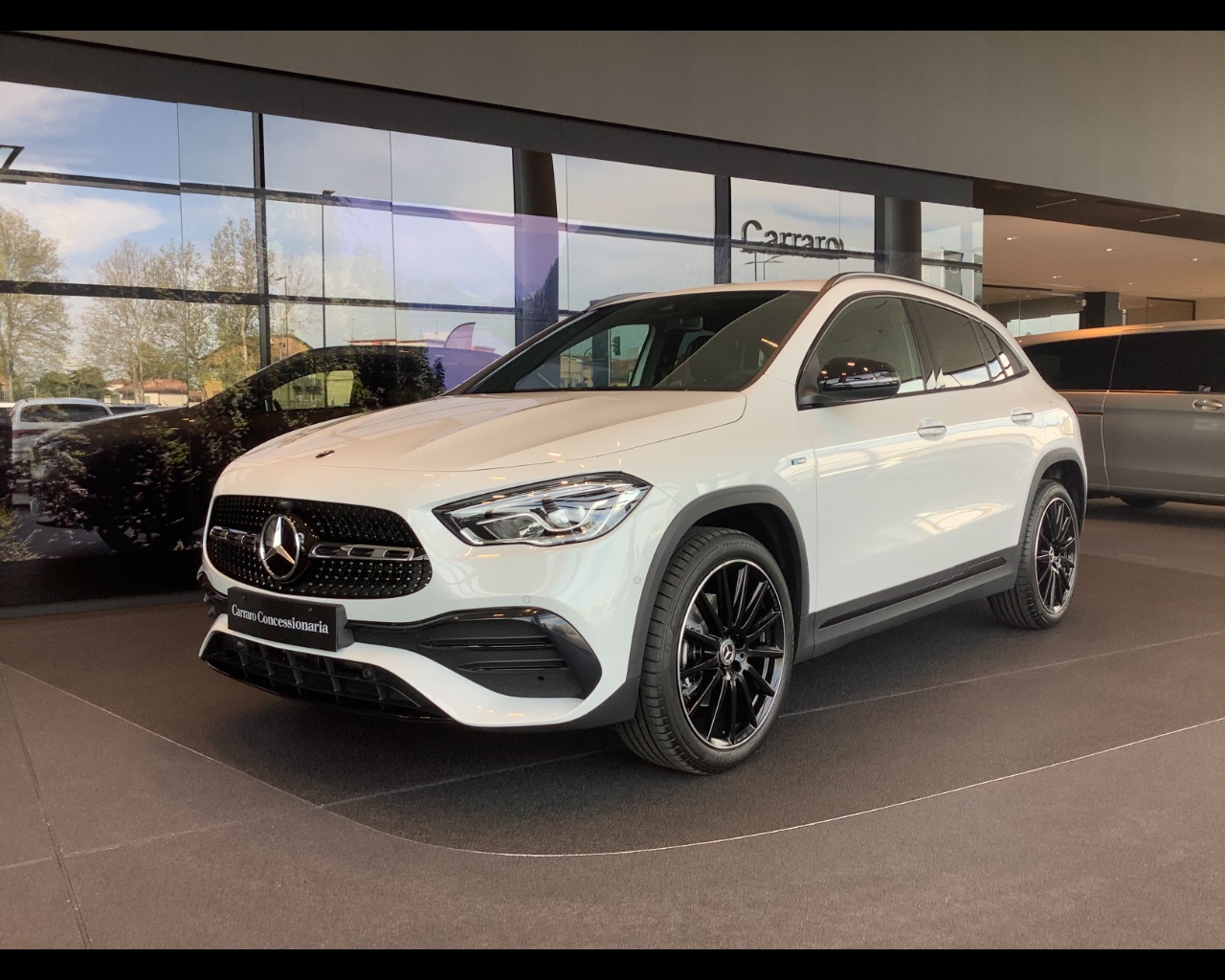 Mercedes GLA GLA 250e EQ-Power Automatic PREMIUM