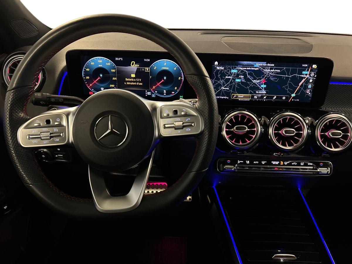 Mercedes GLB GLB 180 D Premium 8G-DCT - 8