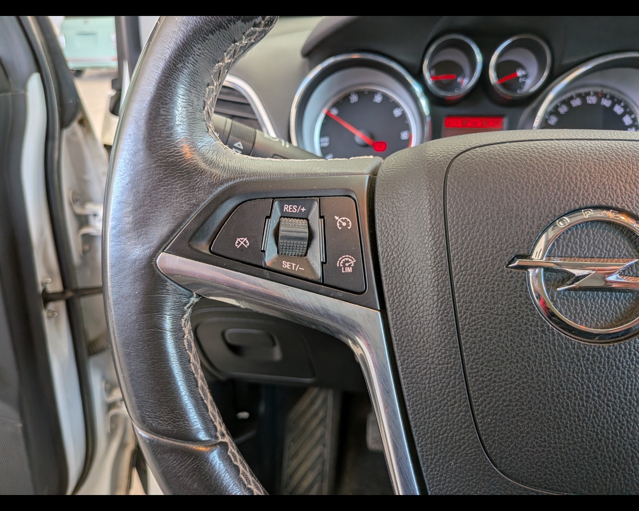 Foto OPEL Mokka 1.7 cdti Ego s&s 4x4 130cv m6