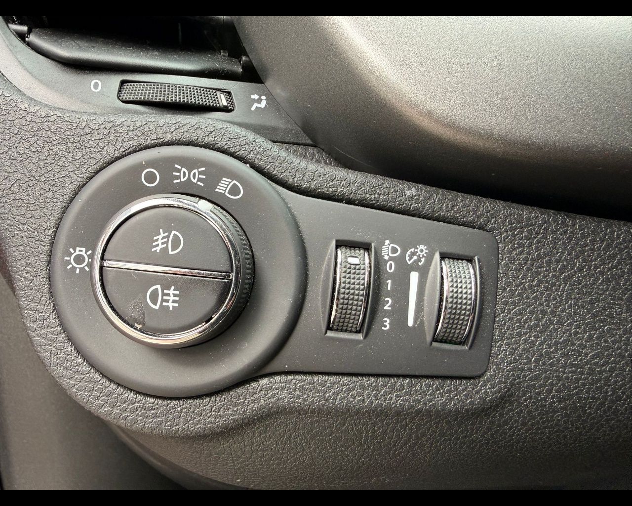 Foto FIAT 500X 1.5 t4 hybrid Sport 130cv dct