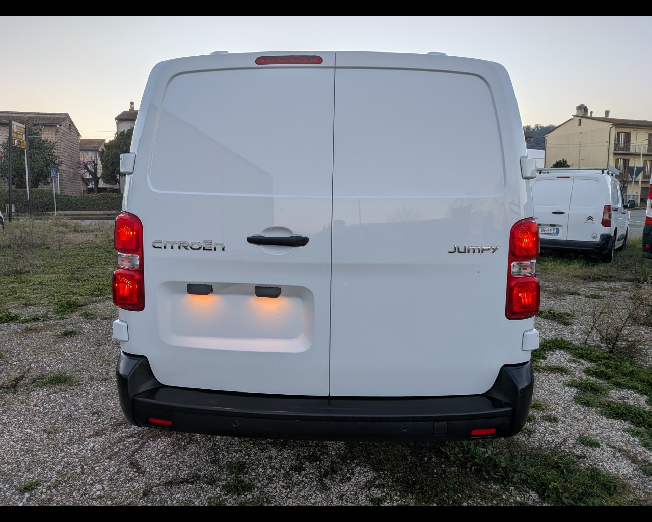 Foto CITROEN Jumpy XL - 2.0 BlueHDi 140 S&S EAT8