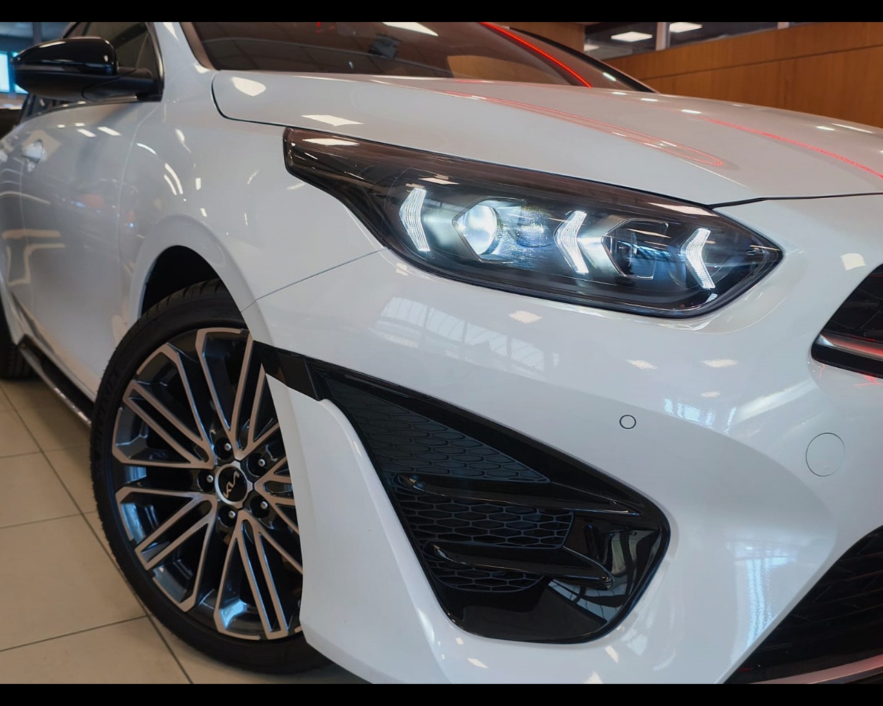 Foto KIA PROCEED MY25 1.5 TGDI DCT GT-LINE SEM