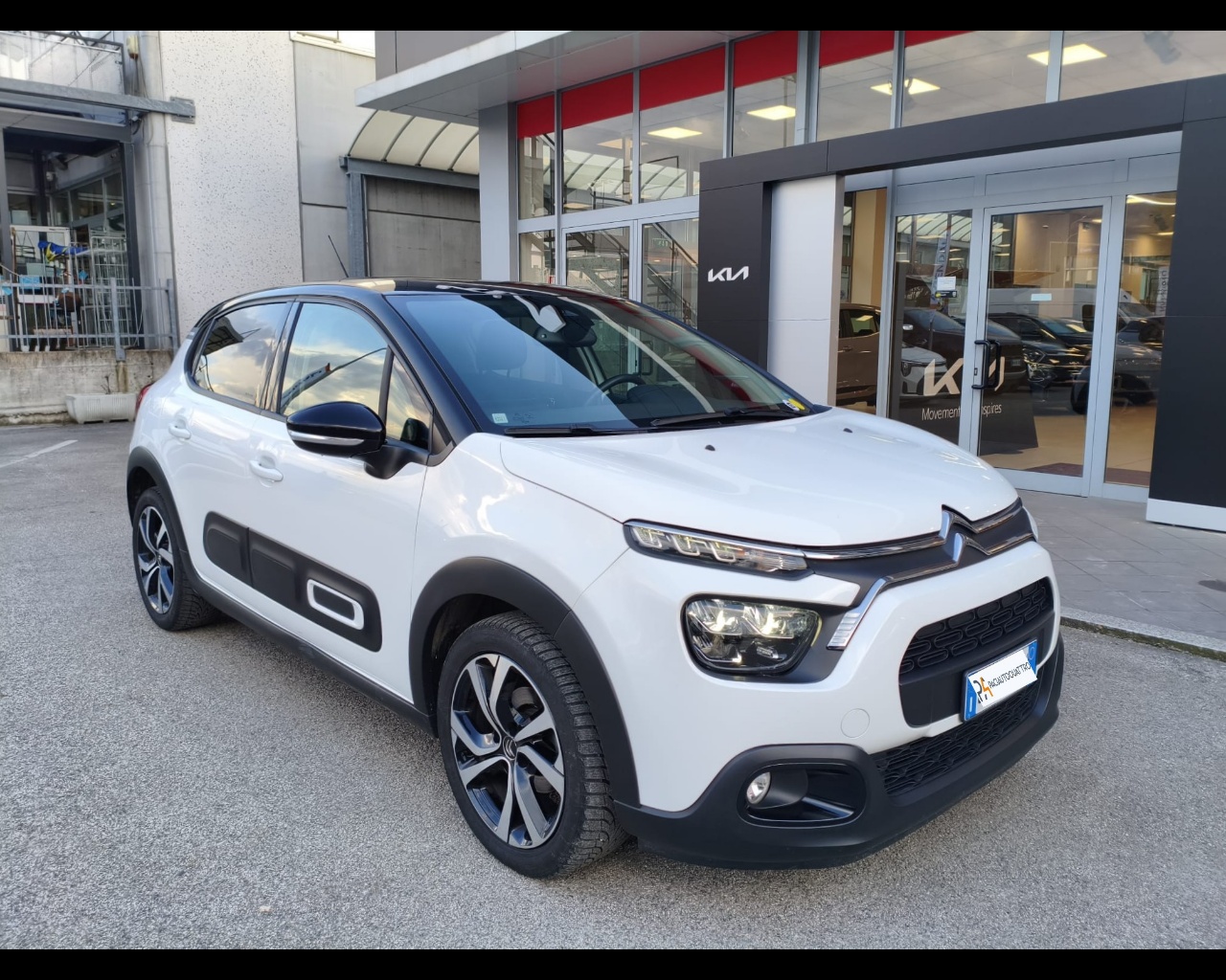 Foto CITROEN C3 1.5 bluehdi Shine Pack s&s 100cv 6m