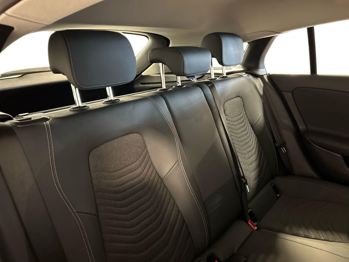 Mercedes CLA Shooting Brake CLA Shooting Brake 180 D Advanced 8G-DCT - 16