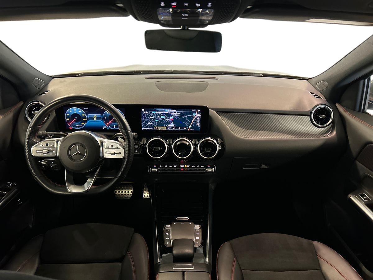 Mercedes GLA GLA 180 D Premium 8G-DCT - 9
