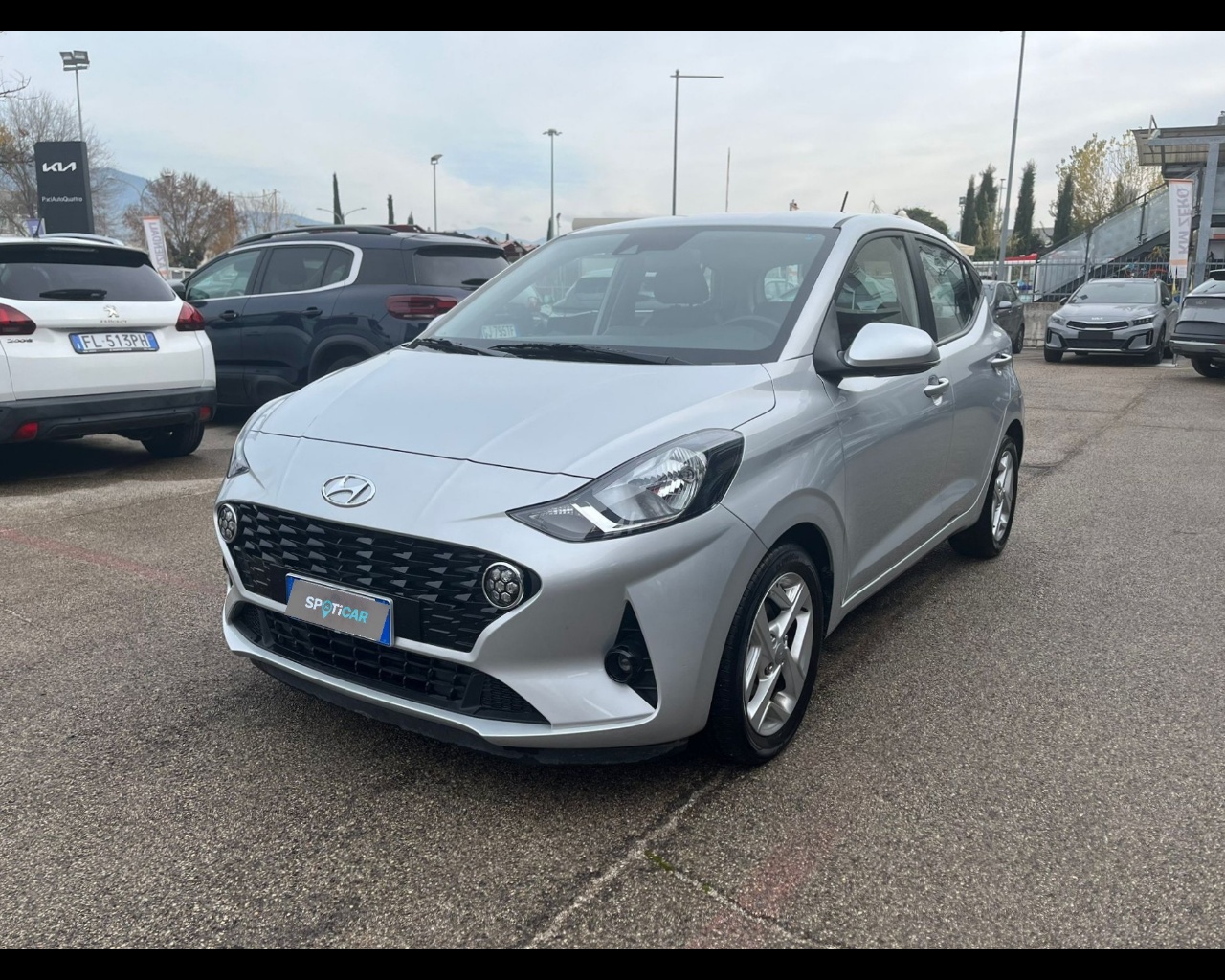 HYUNDAI i10 1.0 mpi Tech Connect Pack Usata