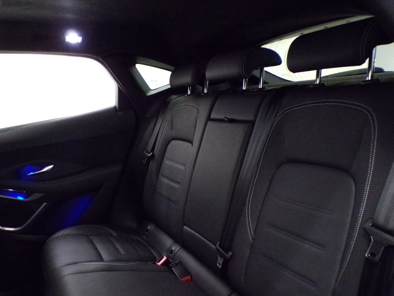 Jaguar E-Pace E-Pace 2.0 I4 249cv R-Dynamic HSE AWD Auto - 14