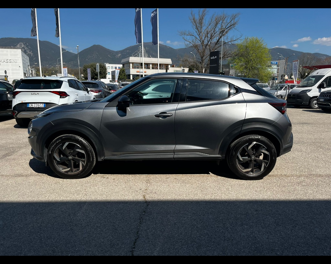 Foto NISSAN Juke 1.0 dig-t N-Connecta 114cv