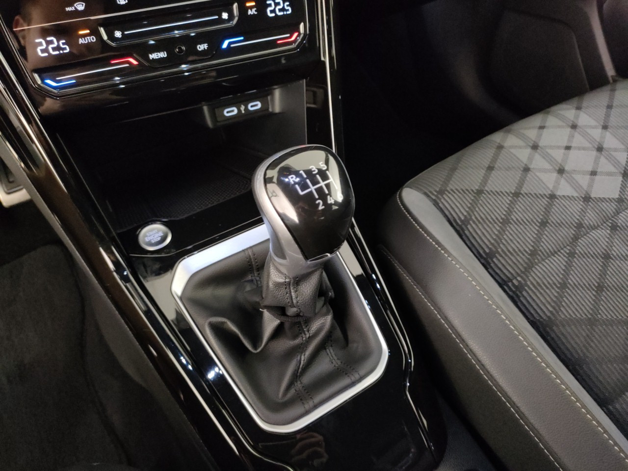 Volkswagen T-Roc Usato 2024 T-Roc Reggio Emilia