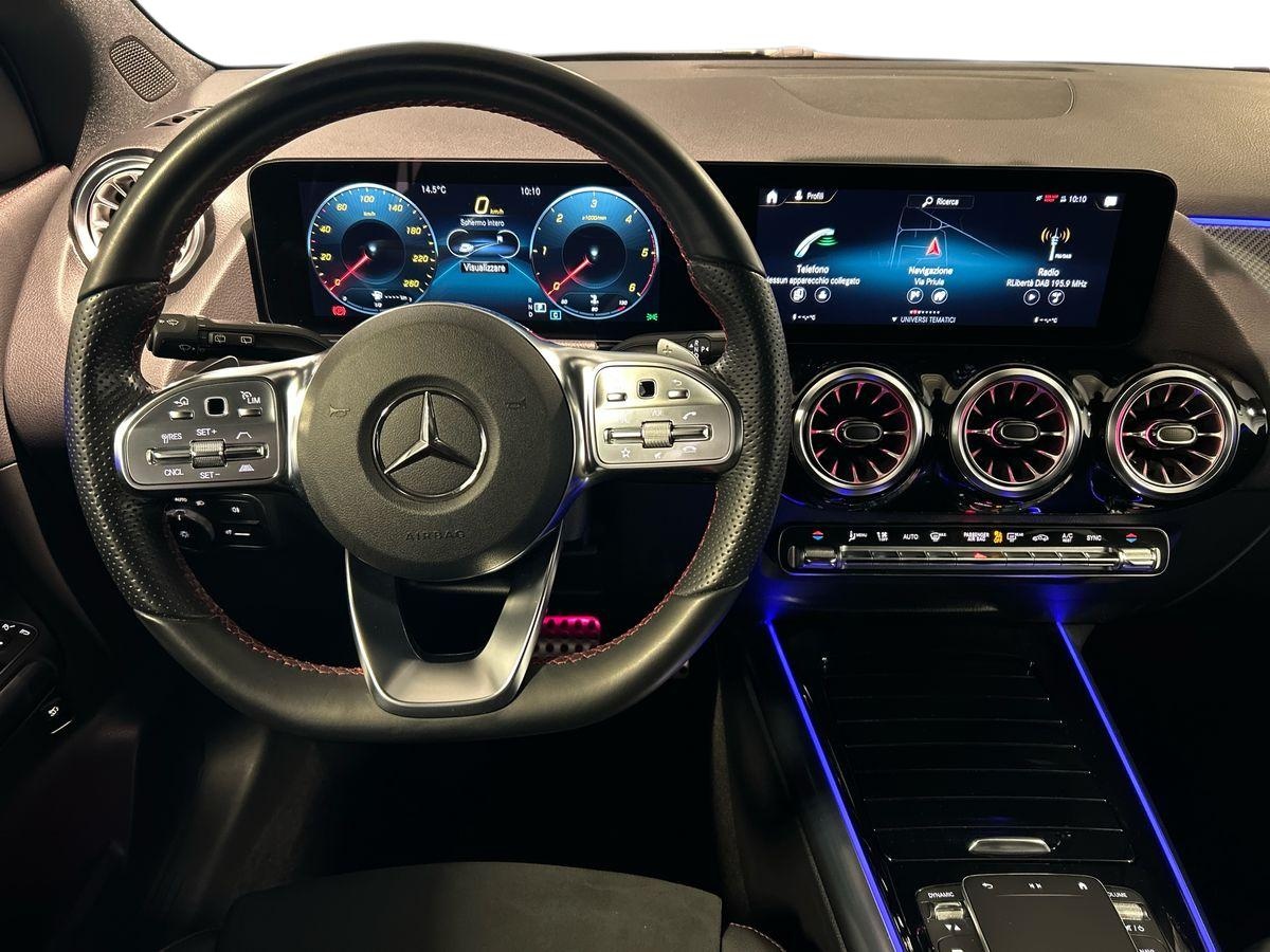 Mercedes GLA GLA 200 D Premium 4Matic 8G-DCT - 11