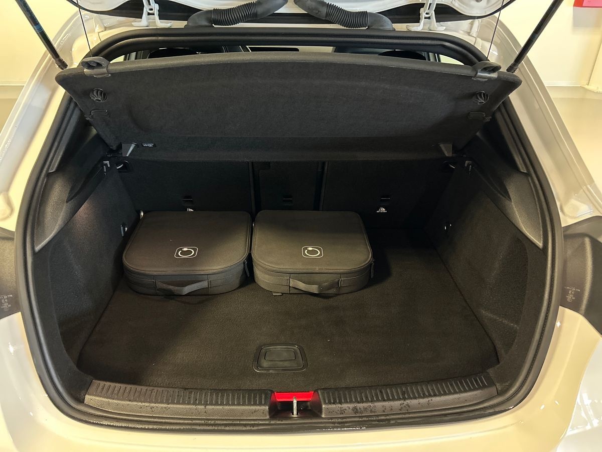 Mercedes  A 250 e phev AMG Line Advanced Plus auto - 8