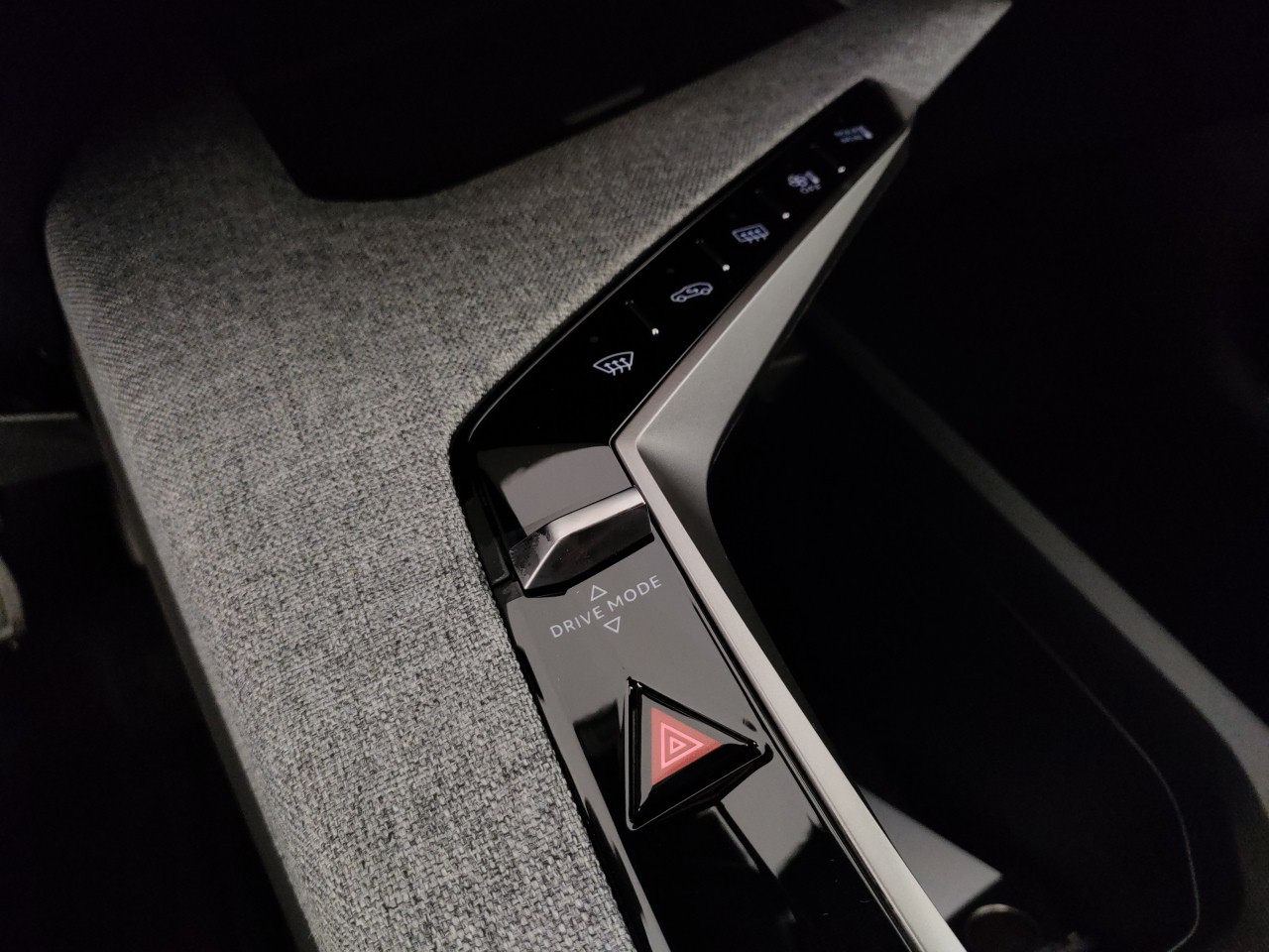 Peugeot 3008 Nuovo Ibrido benzina 3008 Porto Mantovano