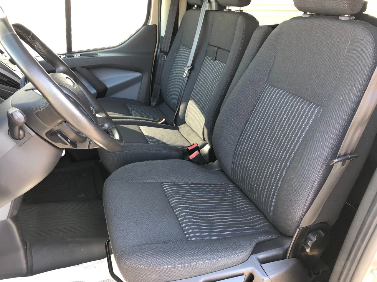 Ford Transit Custom 310 transit custom 310 2.0 tdci 170cv Trend combi L1H1 E6 - 17