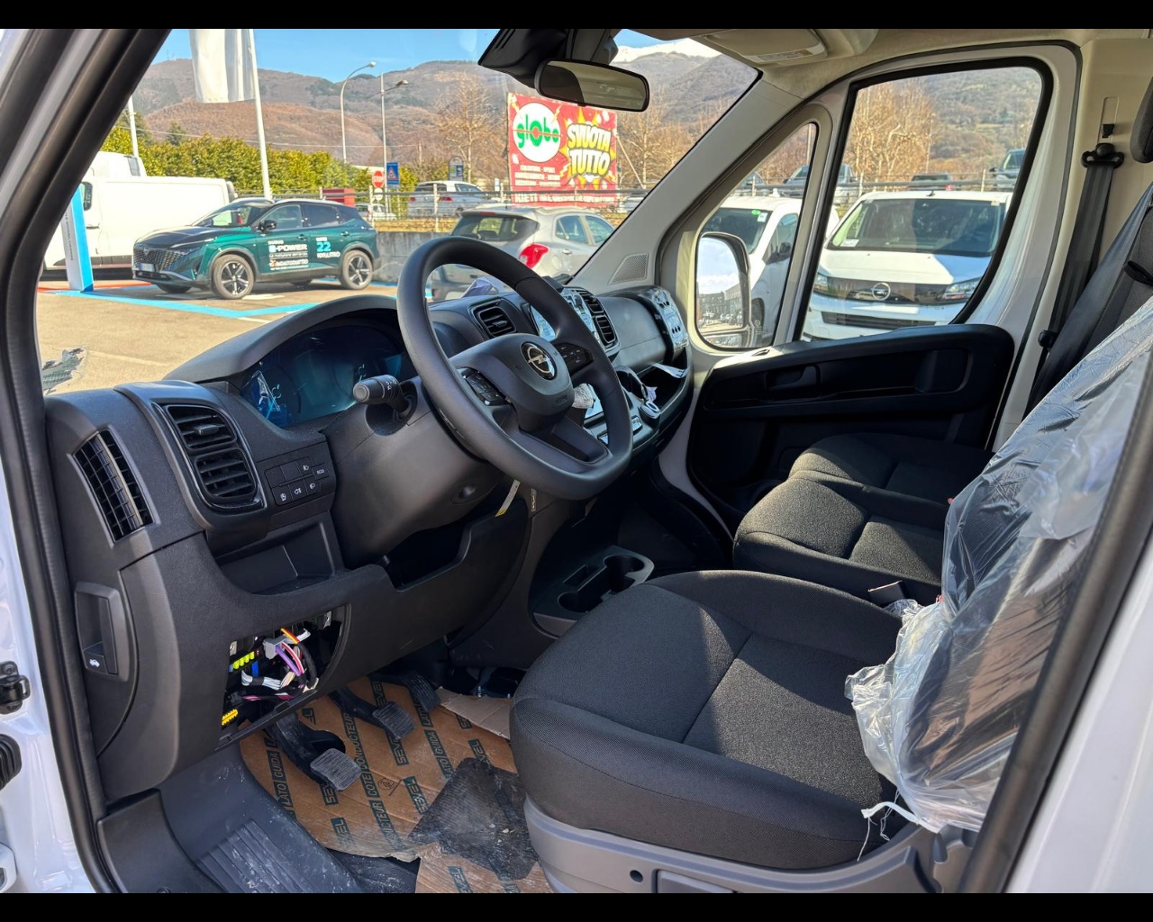 Foto OPEL Movano Autotelaio 35 Heavy L3 Doppia Cabina 2.2 Bl