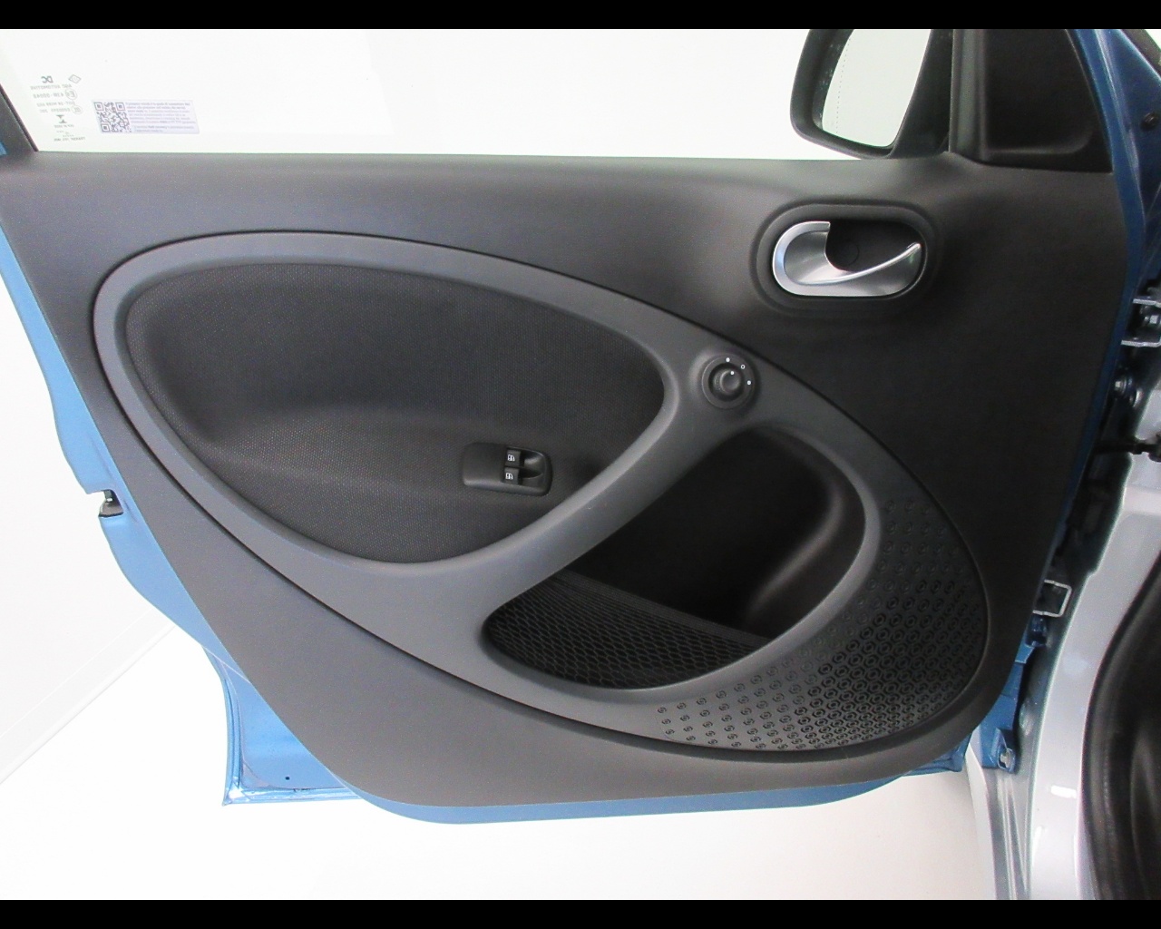 smart forfour forfour 22kW EQ Passion - 10