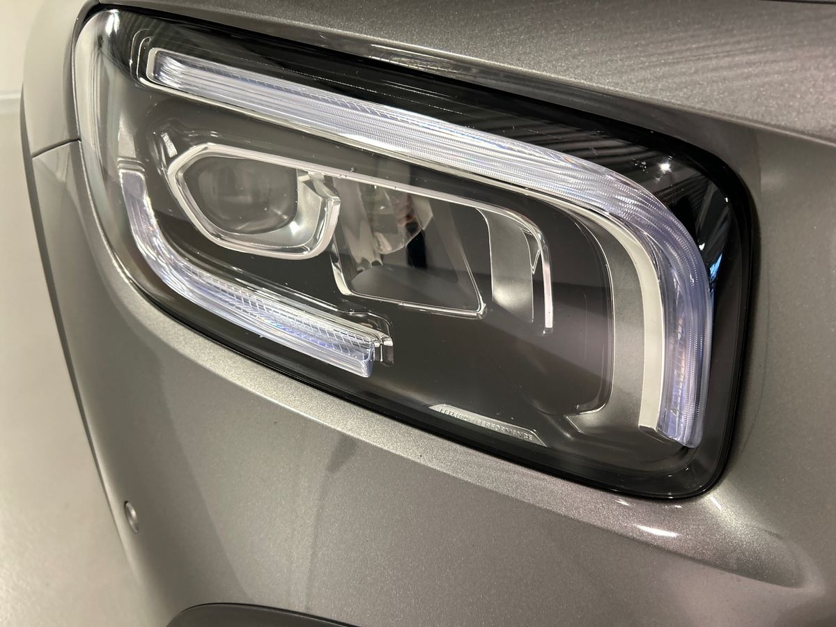 Mercedes GLB GLB 180 D Premium 8G-DCT - 7