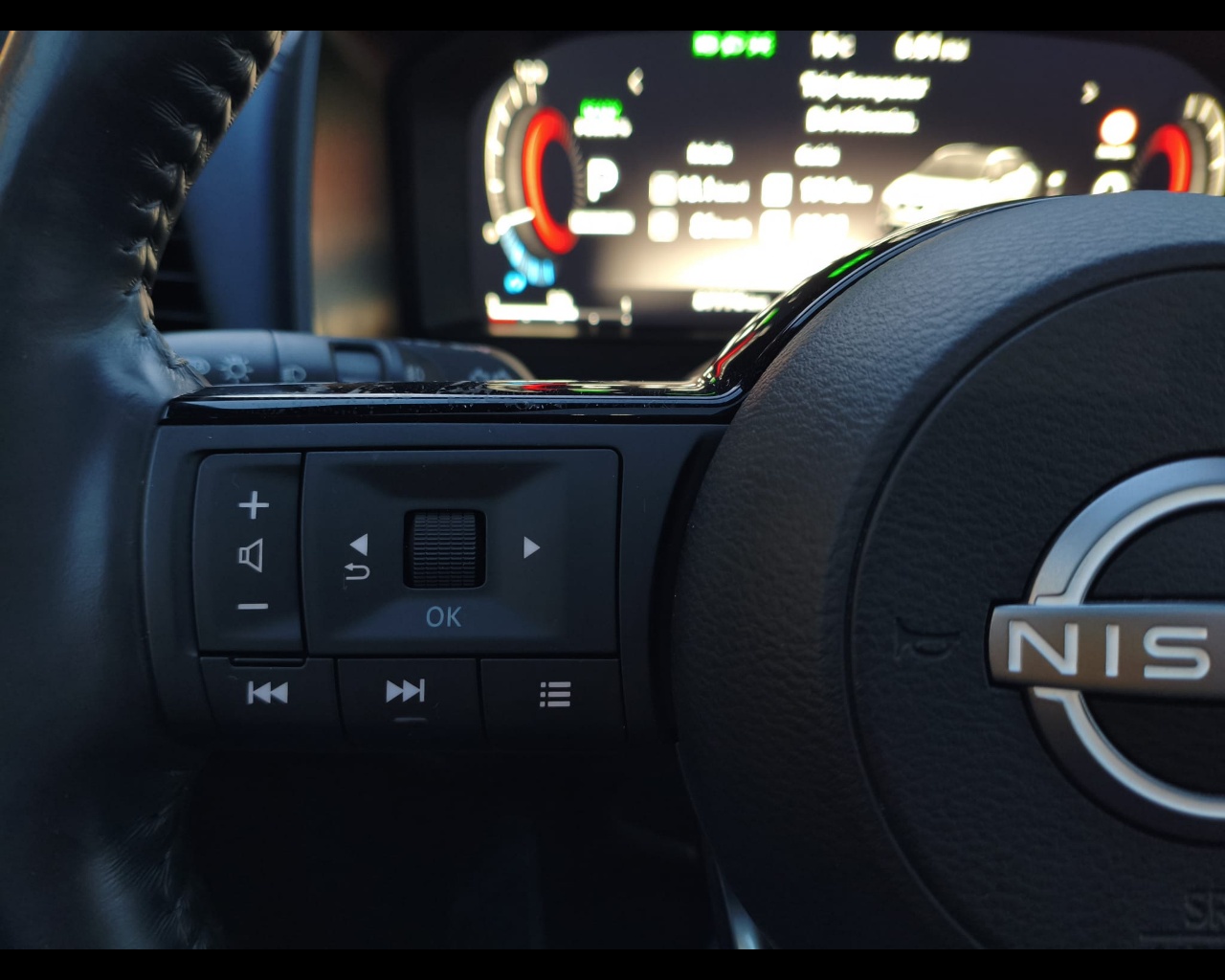 Foto NISSAN Qashqai 1.5 e-power Tekna+ 2wd