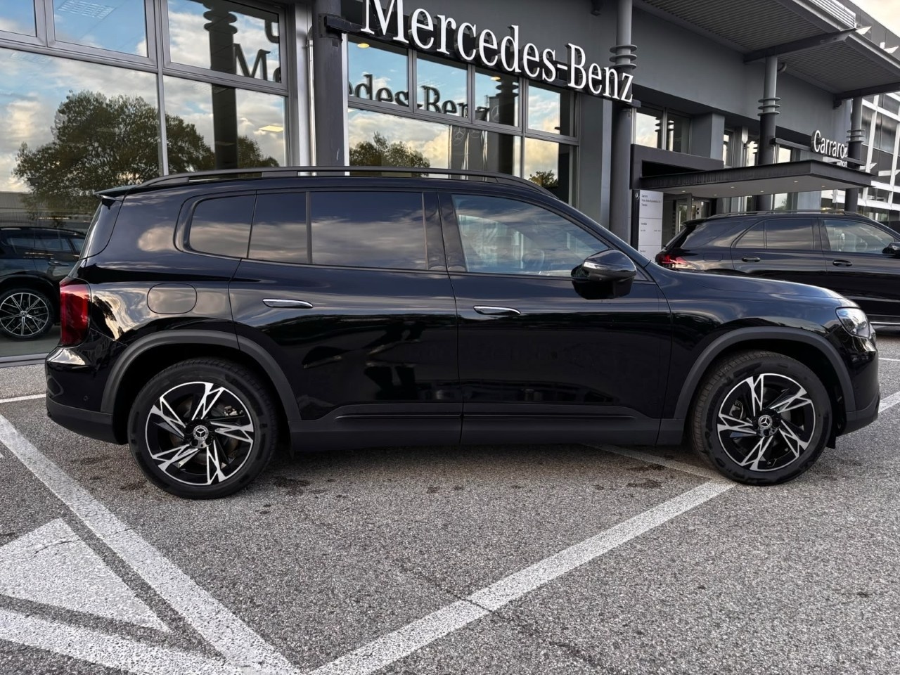 Mercedes GLB Elettrica GLB 250+ con tecnologia EQ Advanced Plus - 8