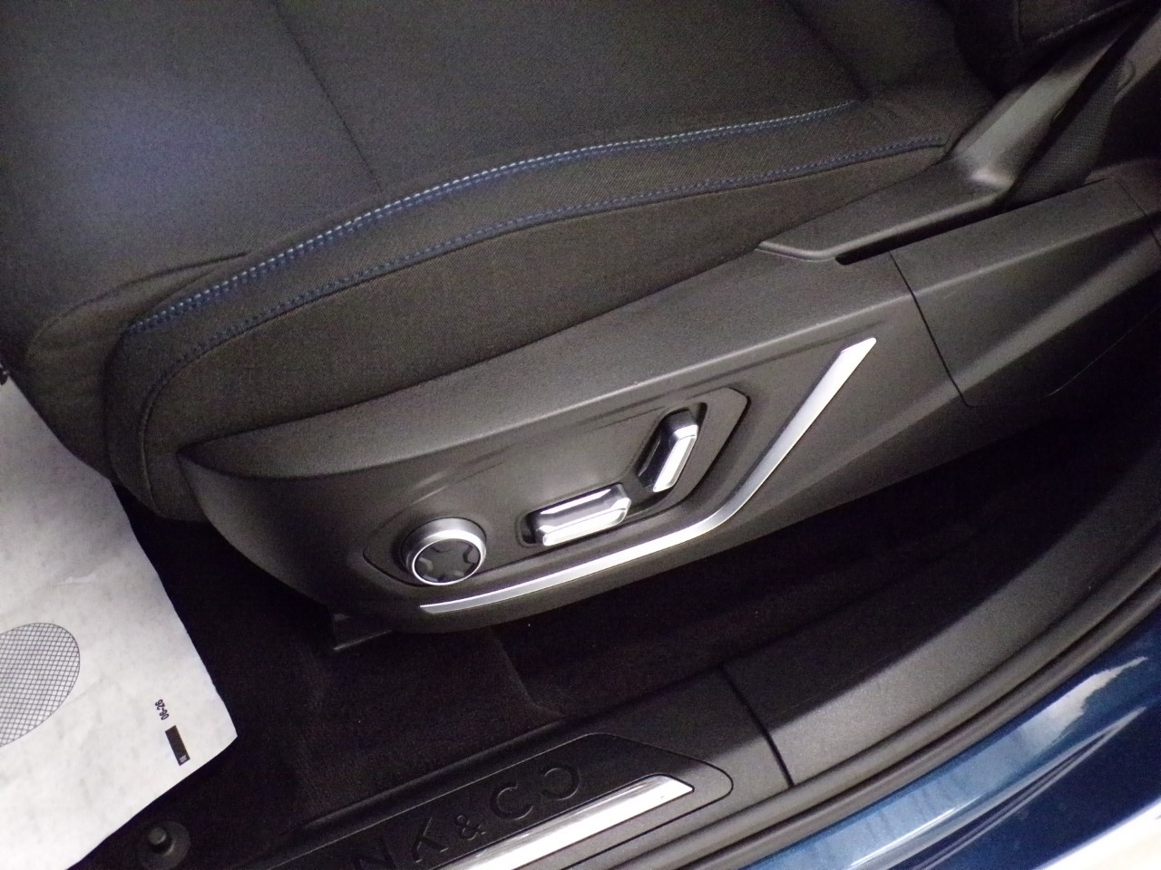 Lynk&co 01 01 1.5 TD phev DCTH - 14