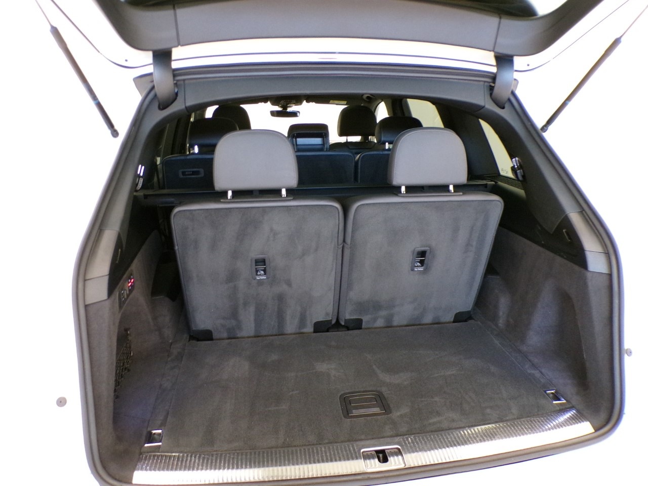 Audi Q7 Q7 3.0 V6 TDI Sport Plus quattro Tiptronic - 8