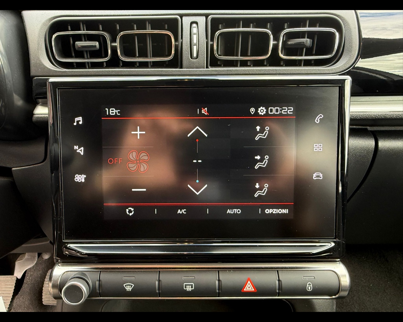 Foto CITROEN C3 1.2 puretech Max s&s 110cv