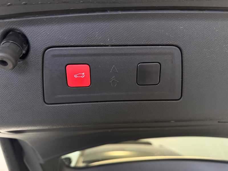 Nuova 508 Sw Hybrid 360cv Peugeot Sport Engineered