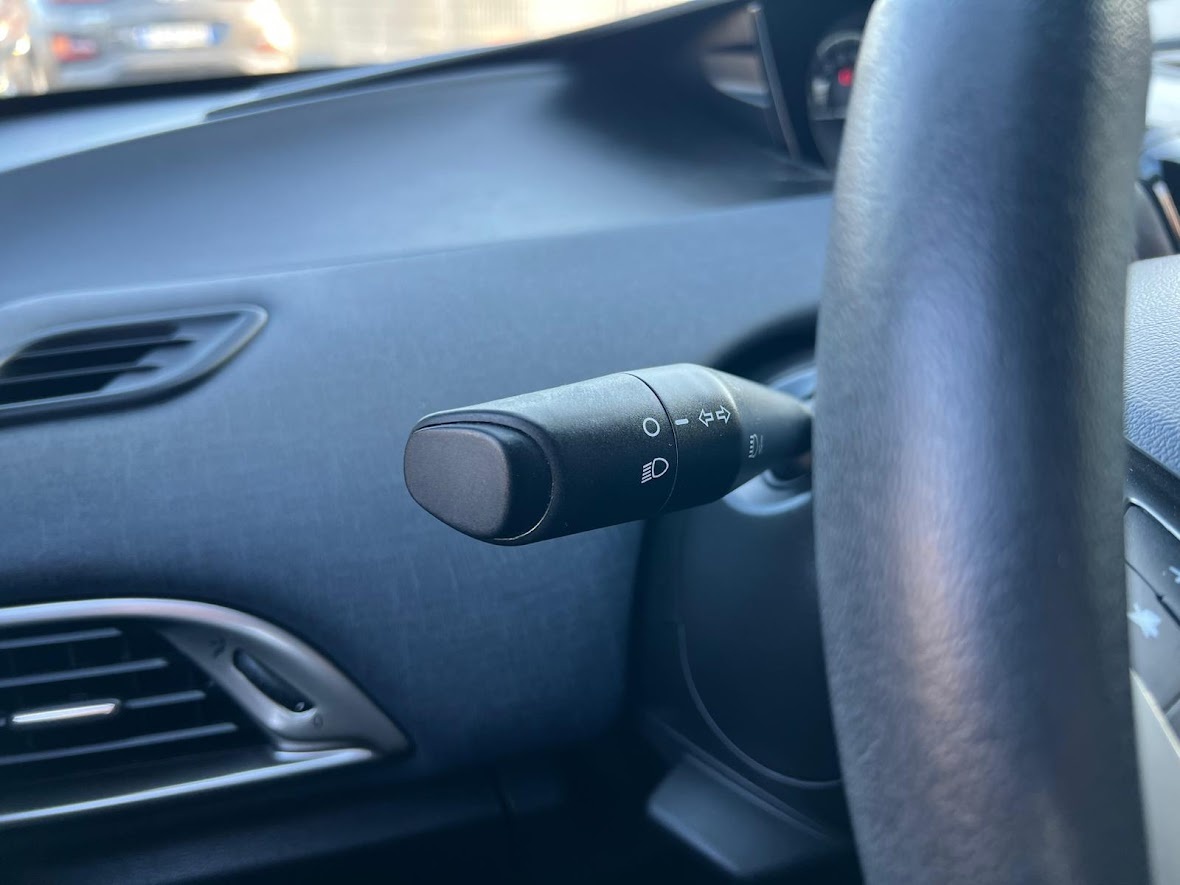 LANCIA Ypsilon 1.0 firefly hybrid Silver s&s 70cv Ibrido benzina Usato - 10