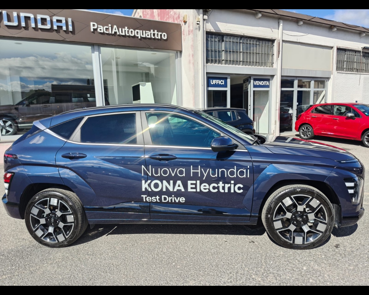 Foto HYUNDAI KONA EV MY25 EXCLUSIVE 64,8 KWH+HP
