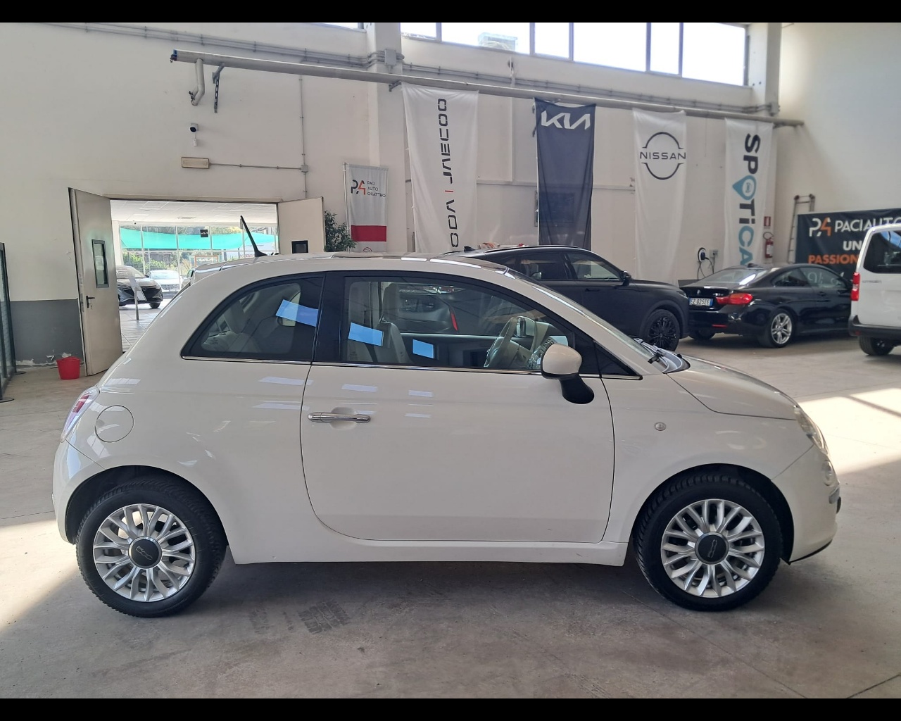 Foto FIAT 500 1.2 Lounge 69cv E6