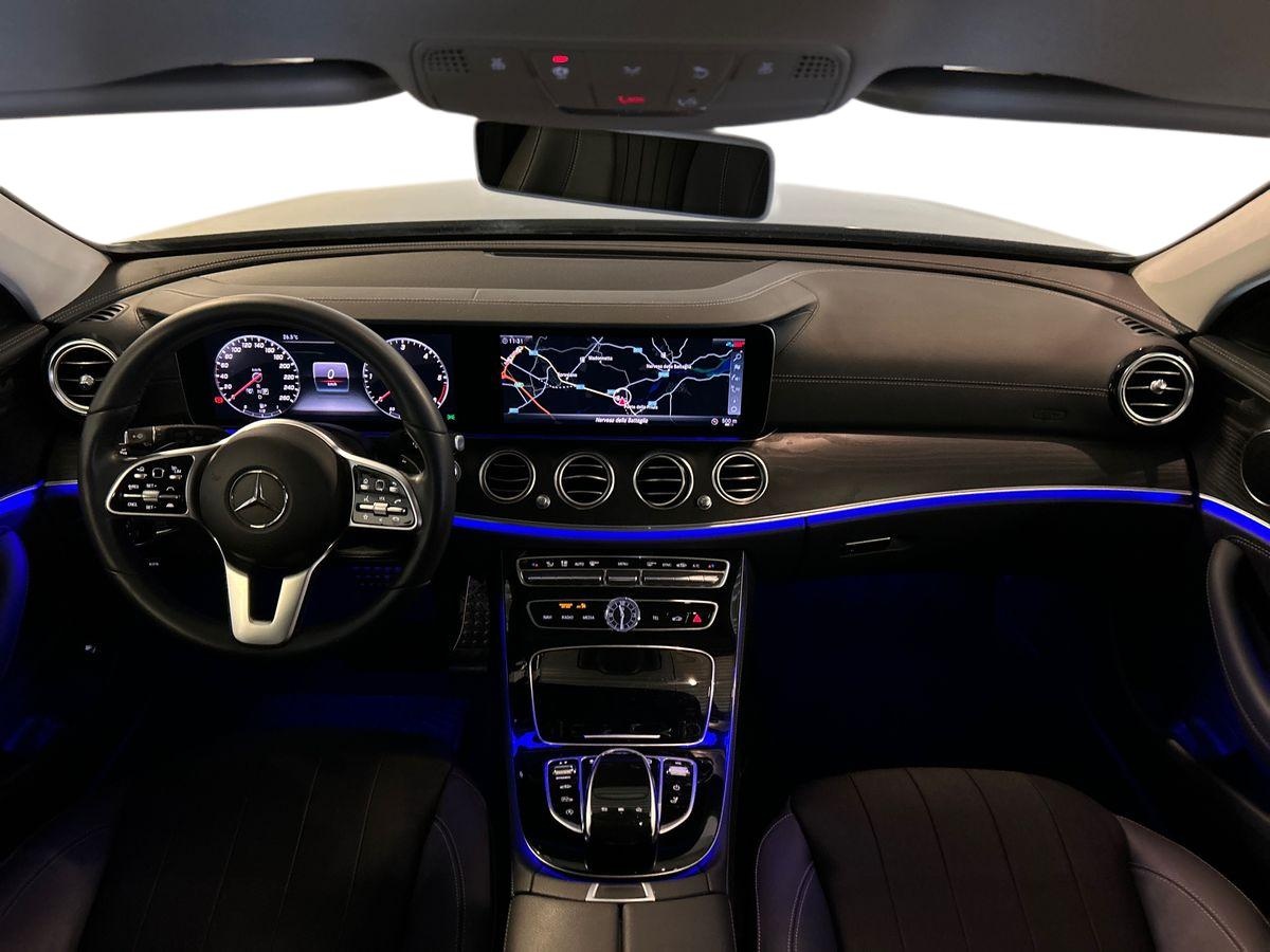 Mercedes Classe E Station Wagon Classe E Station Wagon All-Terrain 220 D Sport 4Matic 9G-Tronic Plus - 9