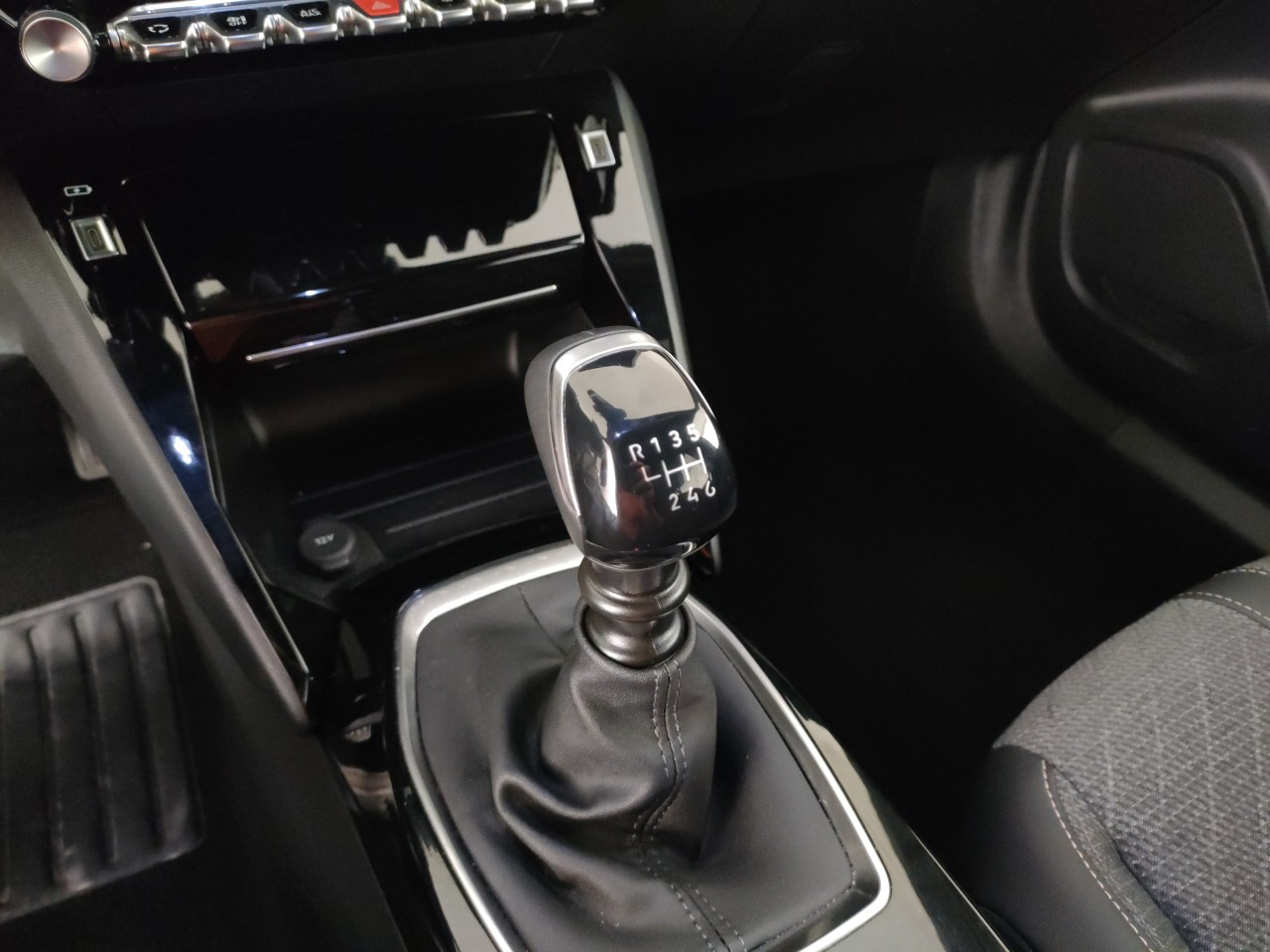 Peugeot 2008 Usato 2024 2008 Modena