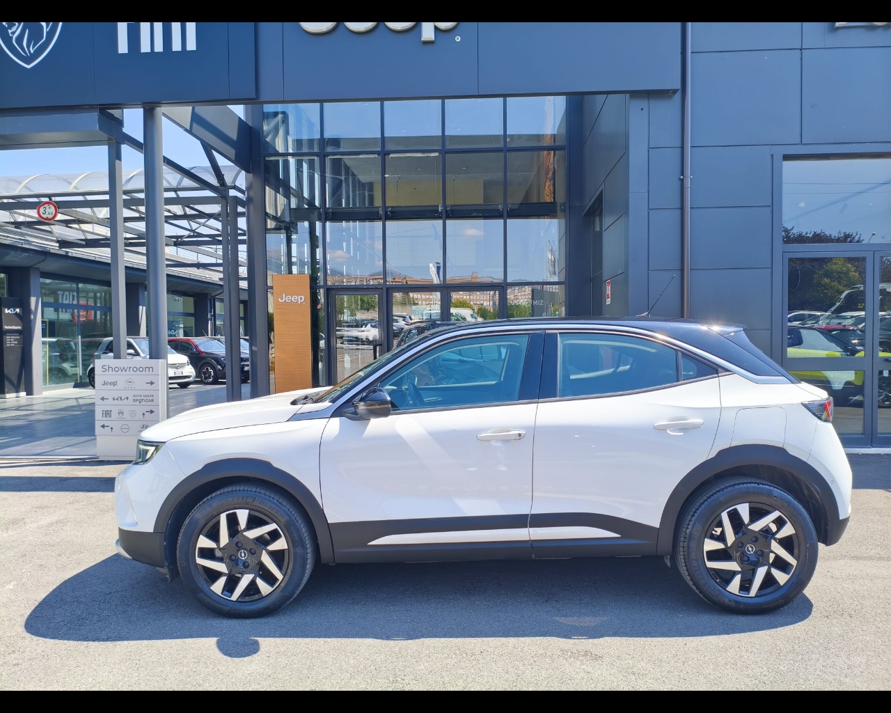 Foto OPEL Mokka 1.5 Elegance s&s 110cv
