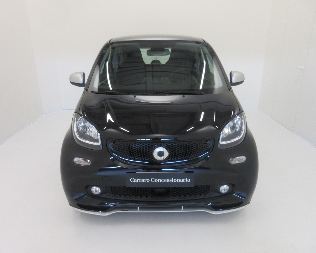 smart fortwo Fortwo 0,9 t Urbanrunner 90cv twinamic BlackSilver edition - 2